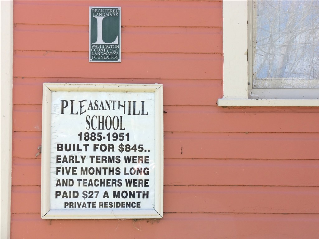 Amwell, Pennsylvania 15345, United States, 2 Bedrooms Bedrooms, ,1 BathroomBathrooms,Residential,Pending,106472