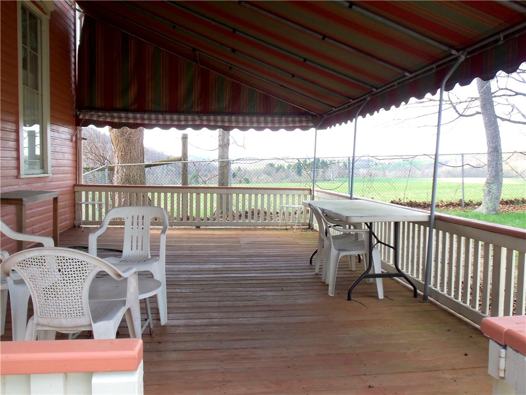 Amwell, Pennsylvania 15345, United States, 2 Bedrooms Bedrooms, ,1 BathroomBathrooms,Residential,Pending,106472