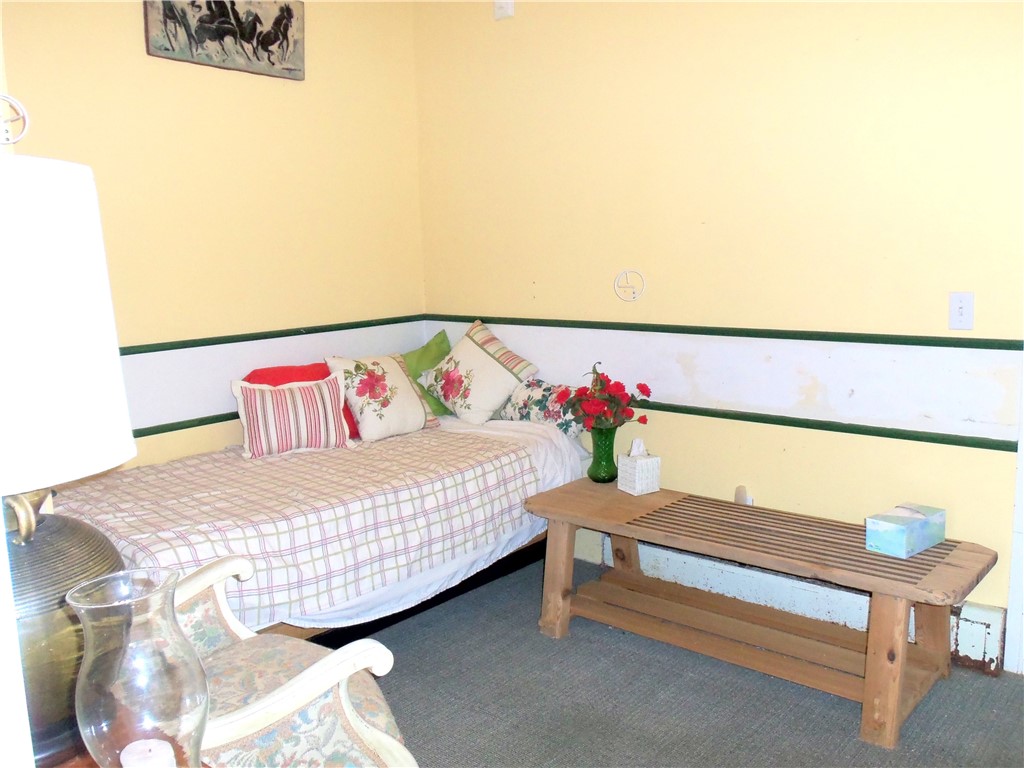 Amwell, Pennsylvania 15345, United States, 2 Bedrooms Bedrooms, ,1 BathroomBathrooms,Residential,Pending,106472