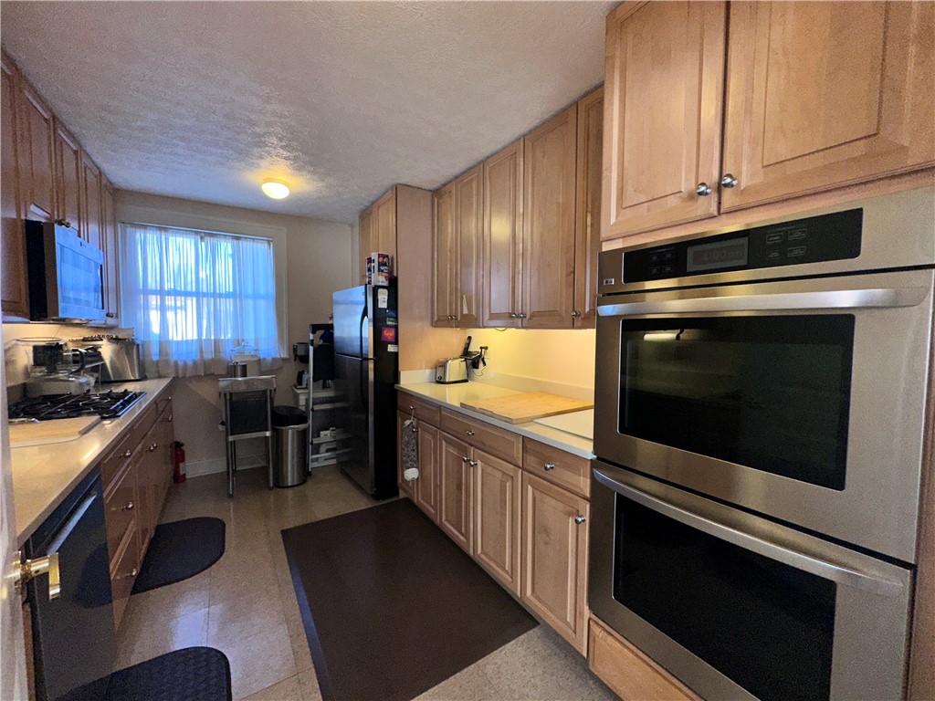 Connellsville, Pennsylvania 15425, United States, ,Residential,Active,96002