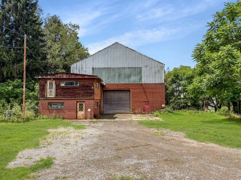 Photo for 340 Dunlap Hill Rd