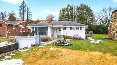 Photo for 660 Circle Drive