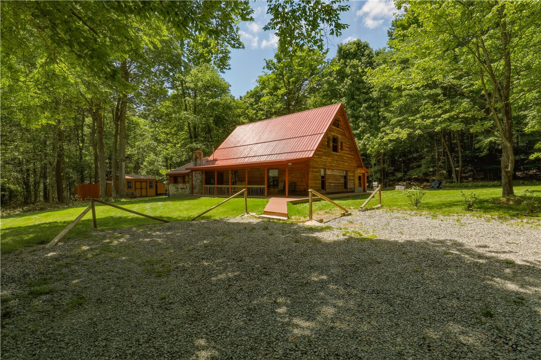 327 Stahl Rd