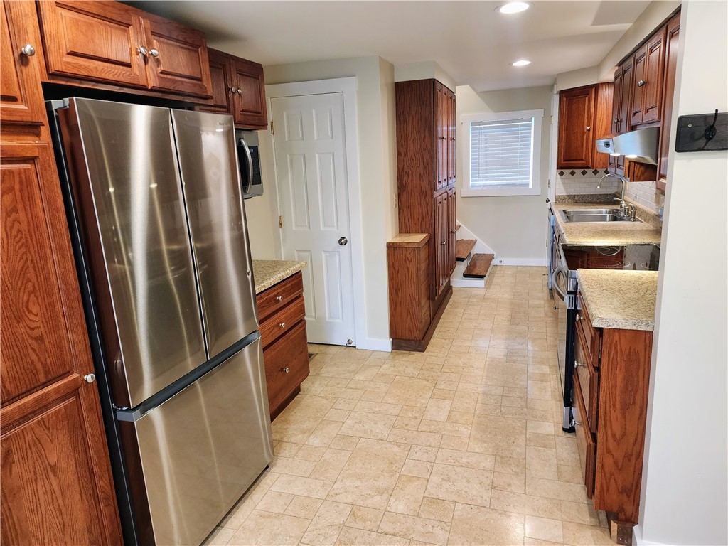 West Bethlehem, Pennsylvania 15311, United States, 3 Bedrooms Bedrooms, ,2 BathroomsBathrooms,Residential,Active,142342