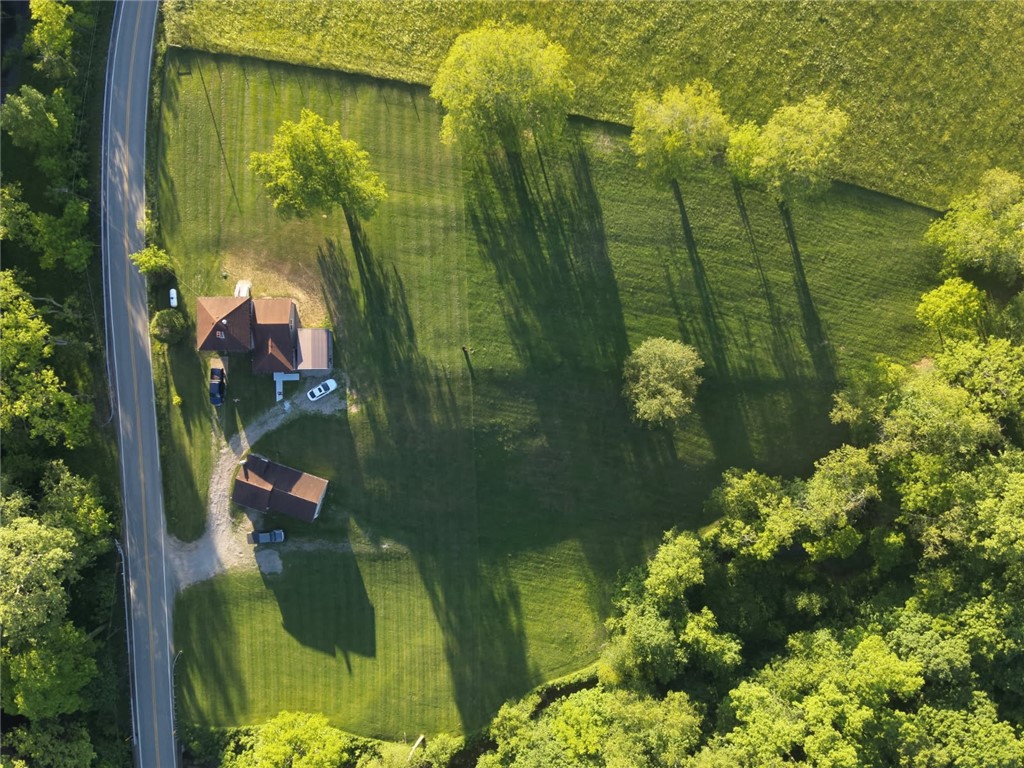 West Bethlehem, Pennsylvania 15311, United States, 3 Bedrooms Bedrooms, ,2 BathroomsBathrooms,Residential,Active,142342