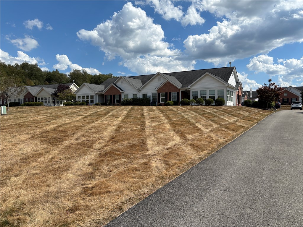 Connoquenessing Twp, Pennsylvania 16053, United States, 2 Bedrooms Bedrooms, ,2 BathroomsBathrooms,Residential,Active,203839