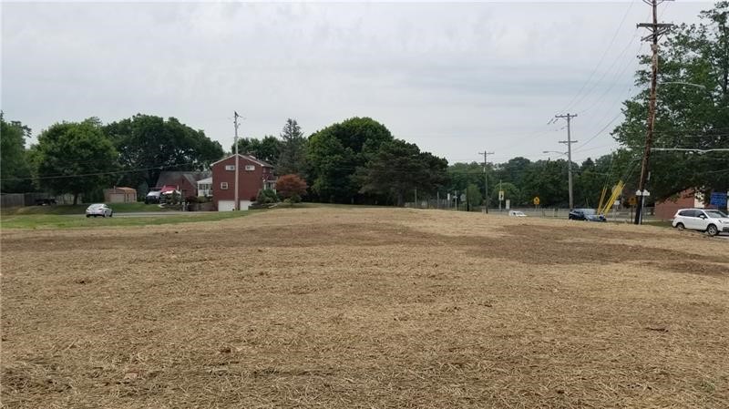 1255 Maple Street Ext