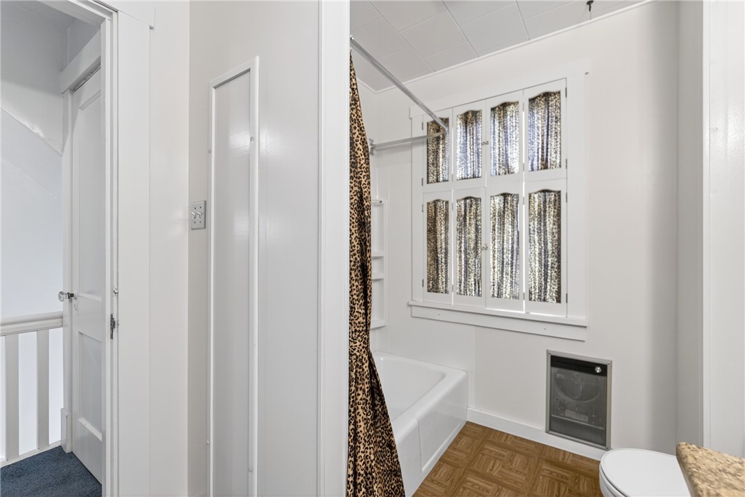 Banksville/Westwood, Pennsylvania 15205, United States, 3 Bedrooms Bedrooms, ,1 BathroomBathrooms,Residential,Active,176147