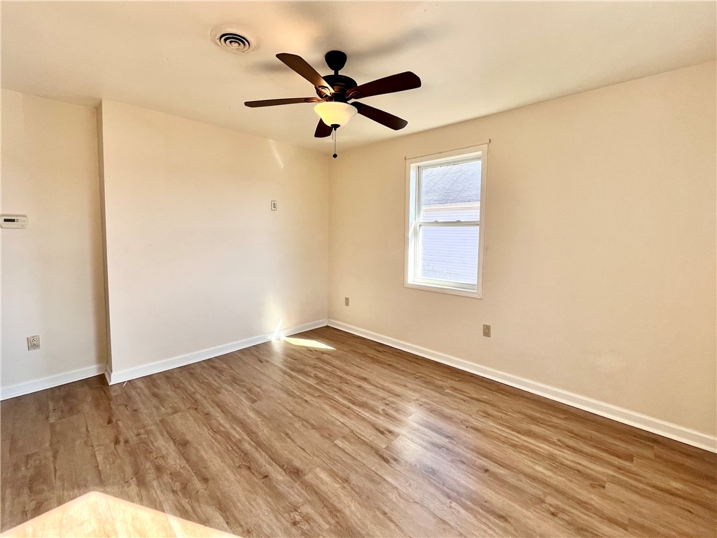 Freedom, Pennsylvania 15042, United States, 1 Bedroom Bedrooms, ,1 BathroomBathrooms,Residential,Active,85664