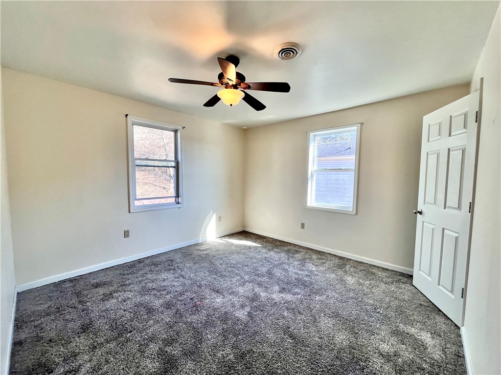 Freedom, Pennsylvania 15042, United States, 1 Bedroom Bedrooms, ,1 BathroomBathrooms,Residential,Active,85664