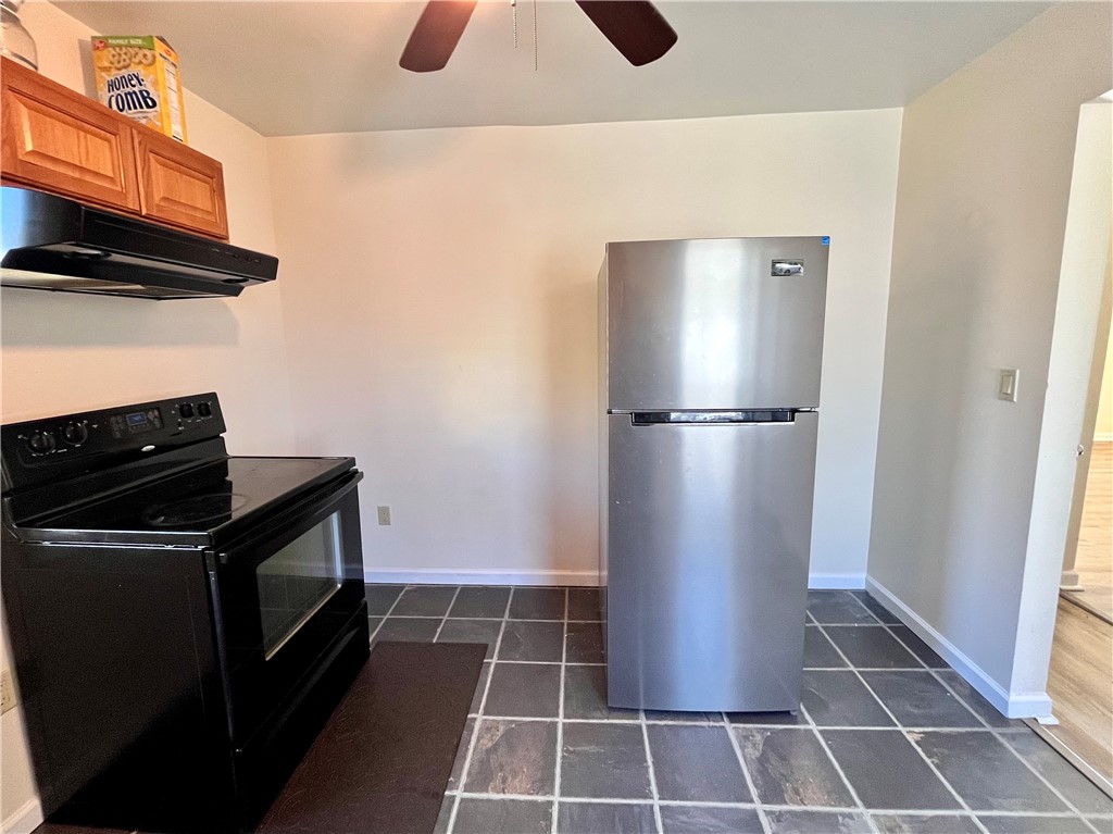 Freedom, Pennsylvania 15042, United States, 1 Bedroom Bedrooms, ,1 BathroomBathrooms,Residential,Active,85664