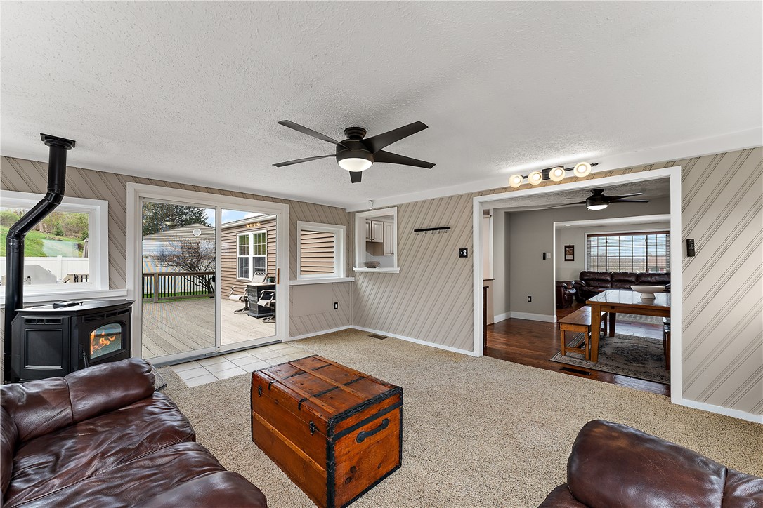 Economy, Pennsylvania 15042, United States, 3 Bedrooms Bedrooms, ,2 BathroomsBathrooms,Residential,Active,114194