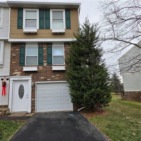Photo of 337 Fawn Trail, Cranberry Twp, PA 16066 (MLS # 1733514)