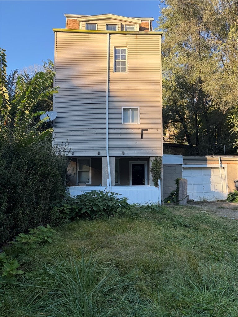 1511 Saint Patrick St