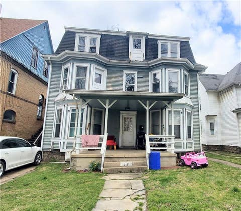 Photo for 217 E Wallace Ave