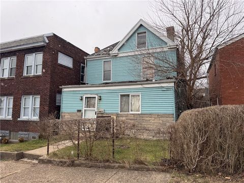 Photo of 1415 Margaret St, Homestead, PA 15120 (MLS # 1735445)