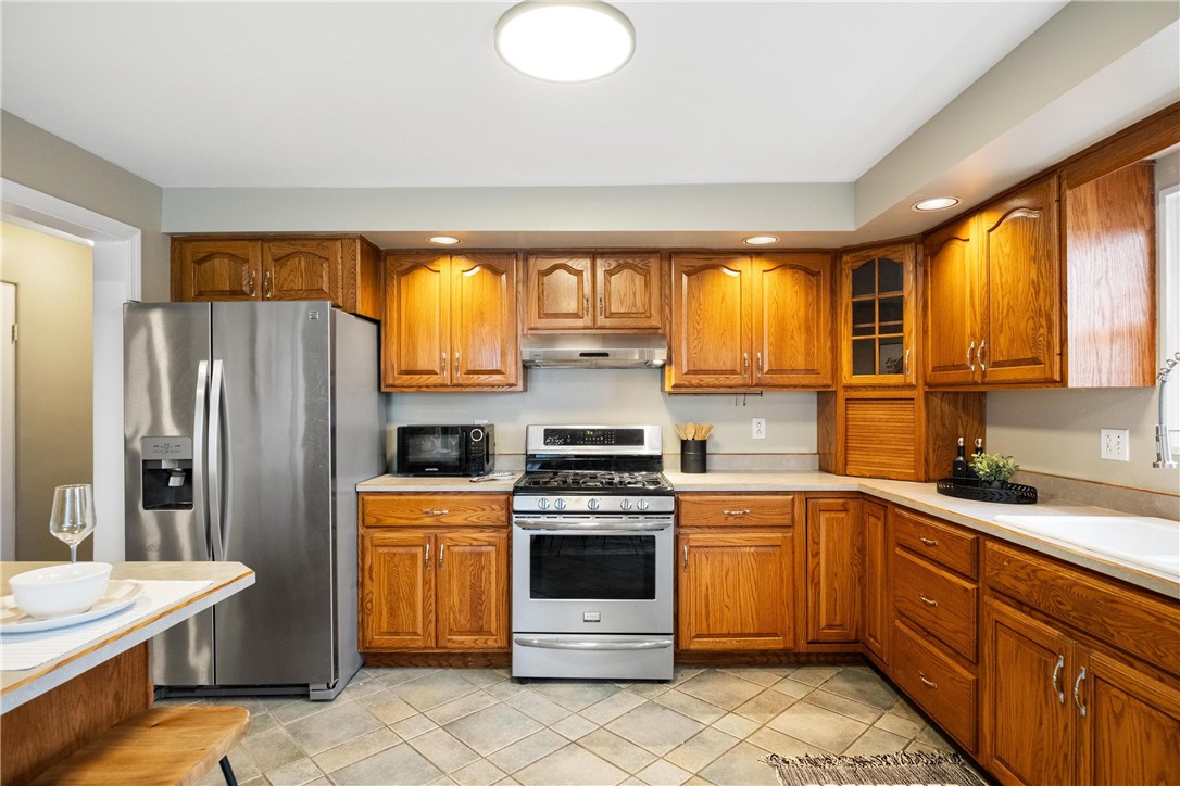 1513 Charlton Heights Rd, Coraopolis, Pennsylvania image 11