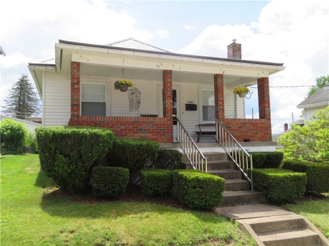 Photo for 610 1st St.