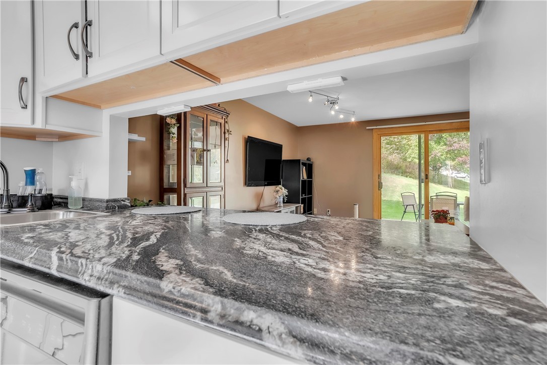 Whitehall, Pennsylvania 15236, United States, 2 Bedrooms Bedrooms, ,2 BathroomsBathrooms,Residential,Active,235549