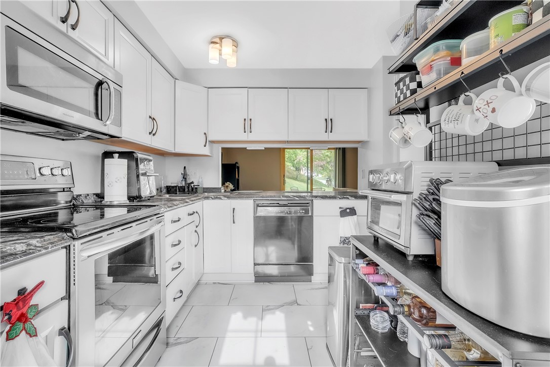 Whitehall, Pennsylvania 15236, United States, 2 Bedrooms Bedrooms, ,2 BathroomsBathrooms,Residential,Active,235549