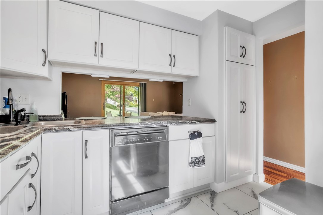 Whitehall, Pennsylvania 15236, United States, 2 Bedrooms Bedrooms, ,2 BathroomsBathrooms,Residential,Active,235549