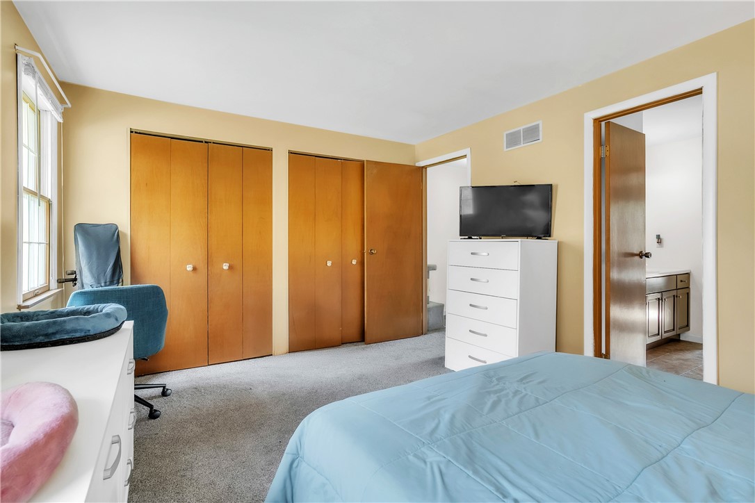 Whitehall, Pennsylvania 15236, United States, 2 Bedrooms Bedrooms, ,2 BathroomsBathrooms,Residential,Active,235549