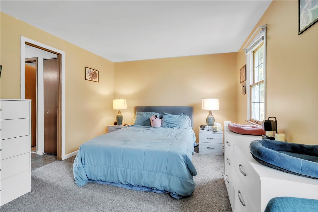 Whitehall, Pennsylvania 15236, United States, 2 Bedrooms Bedrooms, ,2 BathroomsBathrooms,Residential,Active,235549