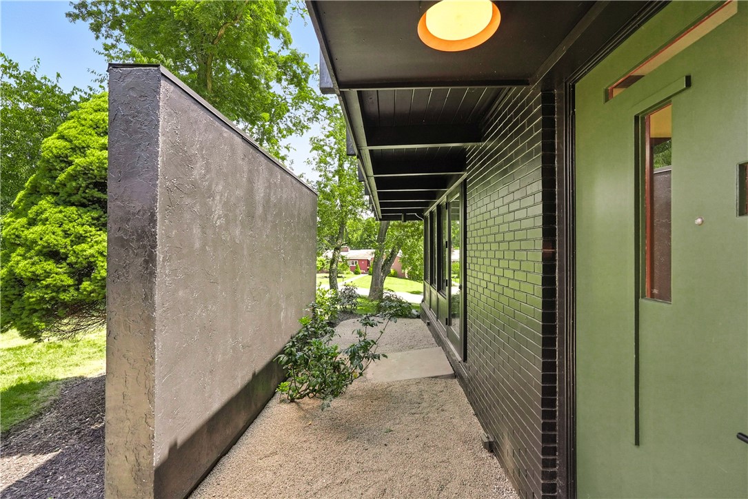 30 Highland Dr