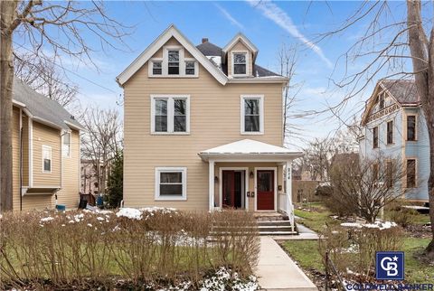 214 Biddle Ave Wilkinsburg PA 15221