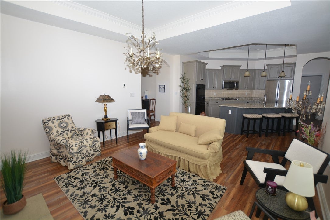 142 Cobblestone Dr