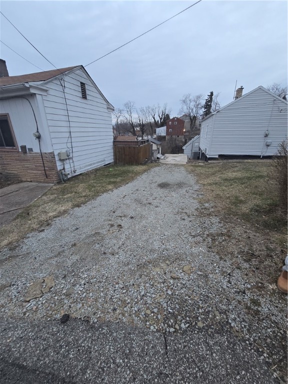 Carrick, Pennsylvania 15210, United States, 2 Bedrooms Bedrooms, ,1 BathroomBathrooms,Residential,Active,194180