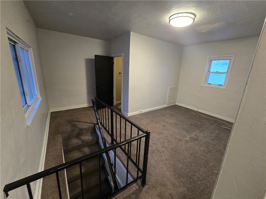 Carrick, Pennsylvania 15210, United States, 2 Bedrooms Bedrooms, ,1 BathroomBathrooms,Residential,Active,194180