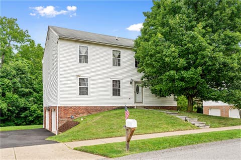 Photo for 408 Skylark Dr.