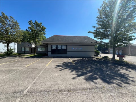 Photo of 1910 E State St, Hermitage, PA 16148 (MLS # 1758449)