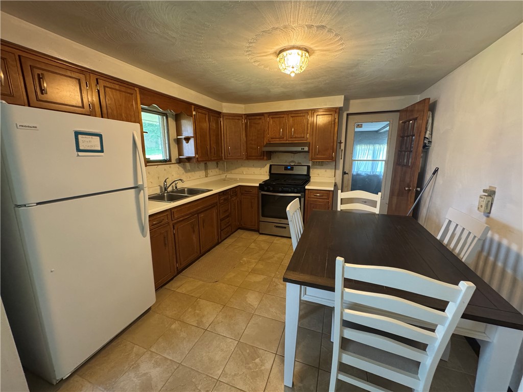 Center Twp/Homer Cty, Pennsylvania 15748, United States, 2 Bedrooms Bedrooms, ,2 BathroomsBathrooms,Residential,Pending,157682