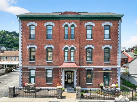 Photo of 120 S 15th St. St #203, Pittsburgh, PA 15203 (MLS # 1735621)