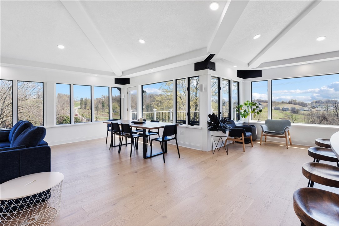 South Fayette, Pennsylvania 15071, United States, 4 Bedrooms Bedrooms, ,3 BathroomsBathrooms,Residential,Active,113154