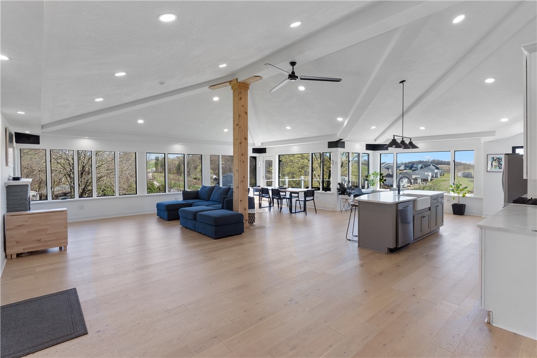 South Fayette, Pennsylvania 15071, United States, 4 Bedrooms Bedrooms, ,3 BathroomsBathrooms,Residential,Active,113154