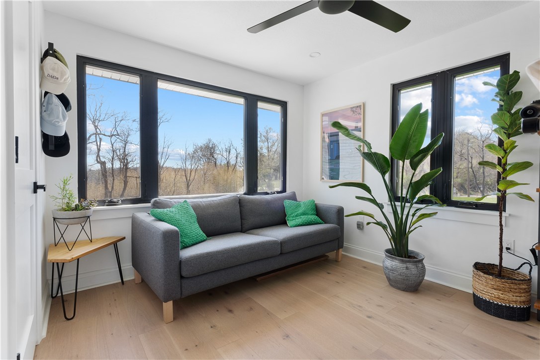 South Fayette, Pennsylvania 15071, United States, 4 Bedrooms Bedrooms, ,3 BathroomsBathrooms,Residential,Active,113154