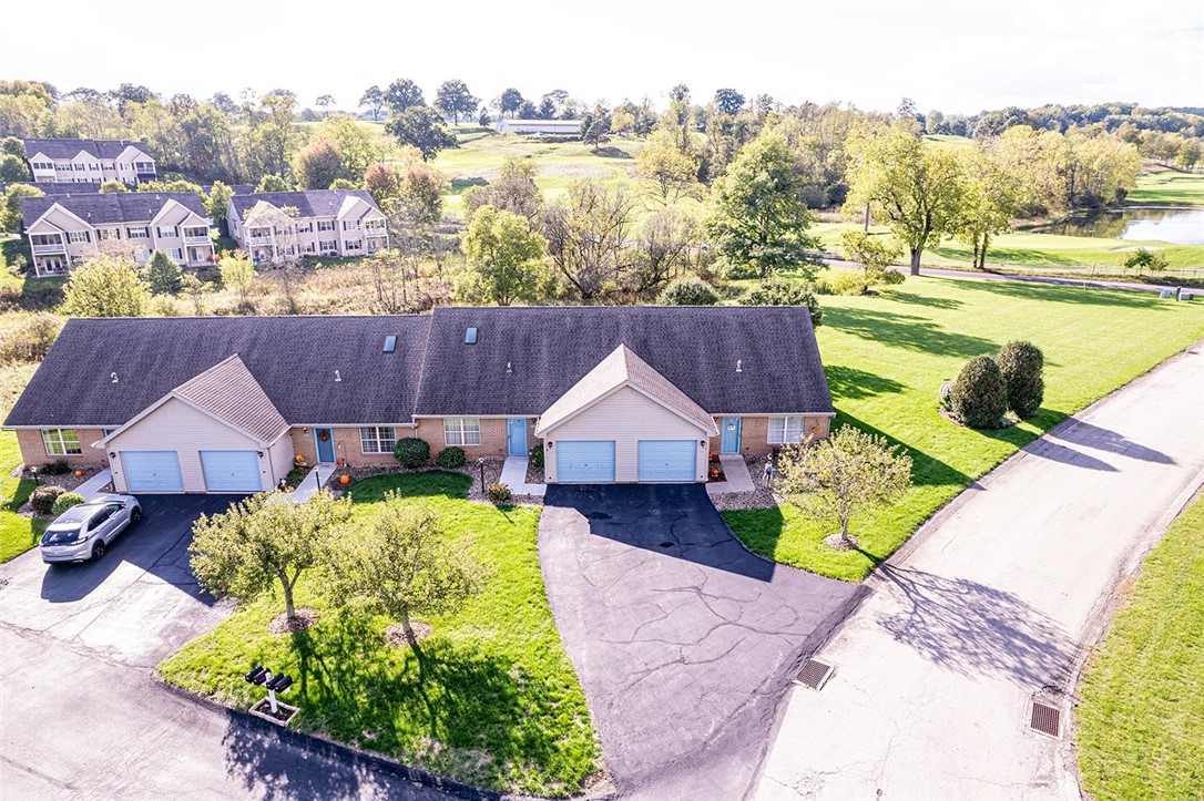 Hempfield Twp - Wml, Pennsylvania 15601, United States, 2 Bedrooms Bedrooms, ,2 BathroomsBathrooms,Residential,Pending,39774