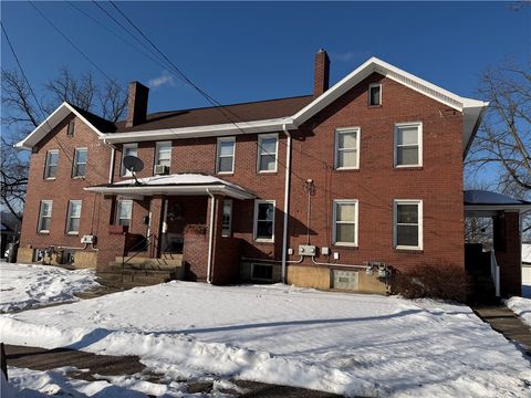 Photo of 517-523 Haig St, Ellwood City, PA 16117 (MLS # 1740413)
