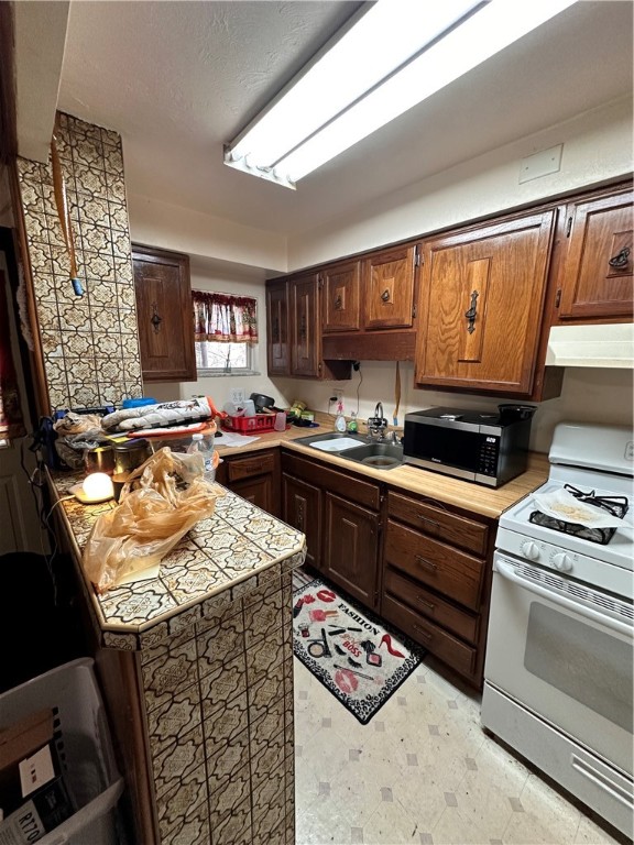 2605 Fayette St St, McKeesport, Pennsylvania image 3