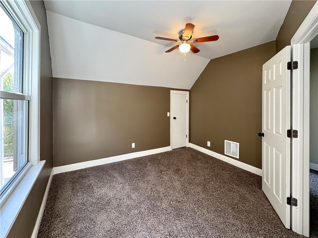 New Brighton, Pennsylvania 15066, United States, 3 Bedrooms Bedrooms, ,1 BathroomBathrooms,Residential,Active,220032