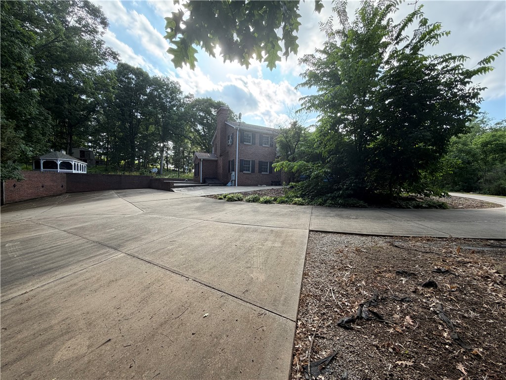 446 Monroe Rd