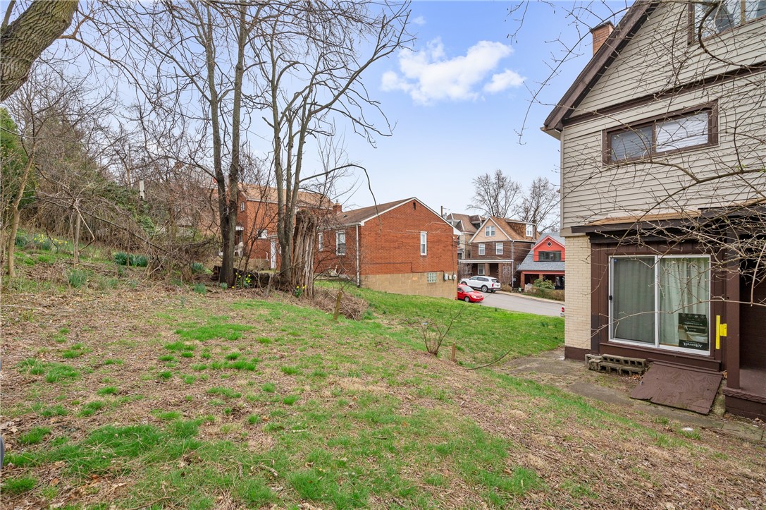 Greenfield, Pennsylvania 15217, United States, 2 Bedrooms Bedrooms, ,1 BathroomBathrooms,Residential,Active,150725