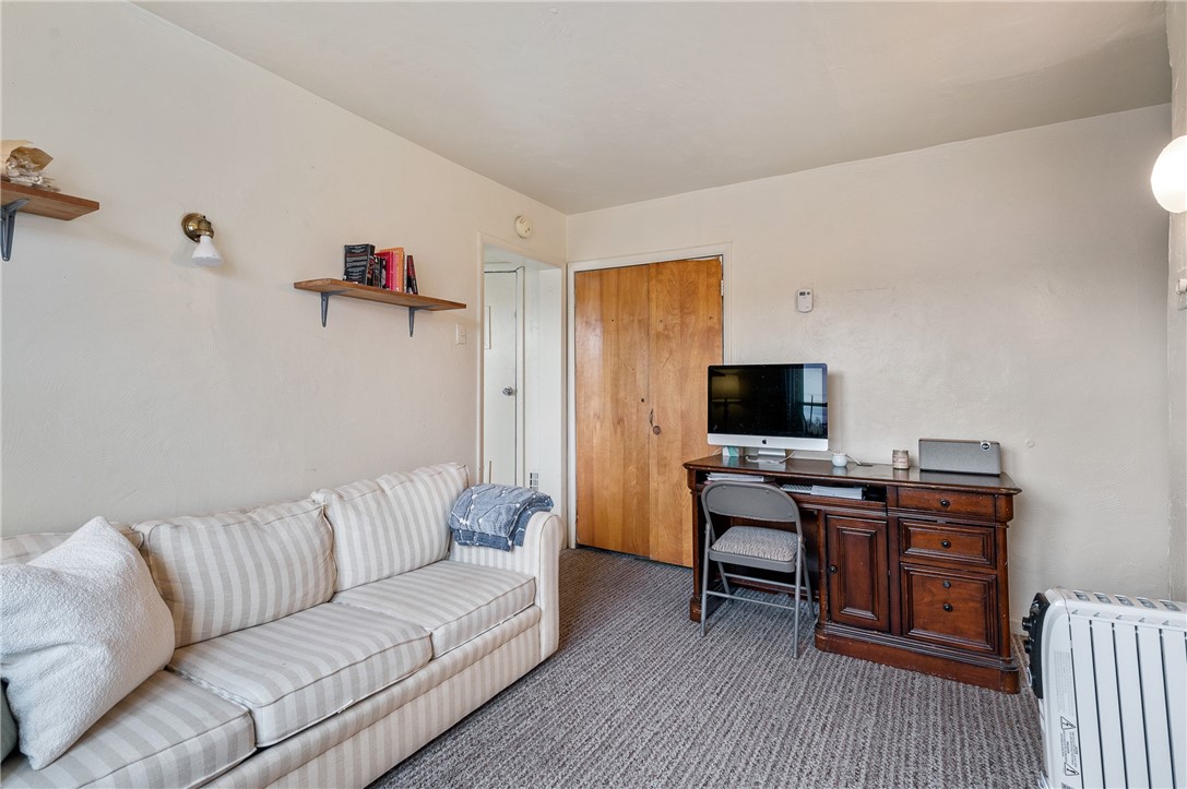 Greenfield, Pennsylvania 15217, United States, 2 Bedrooms Bedrooms, ,1 BathroomBathrooms,Residential,Active,150725