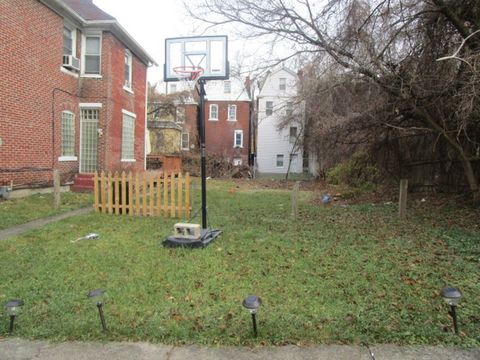 769 Anaheim St Schenley Heights PA 15219