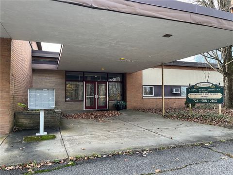 Photo of 12 N Diamond St, Greenville Boro, PA 16125 (MLS # 1745951)