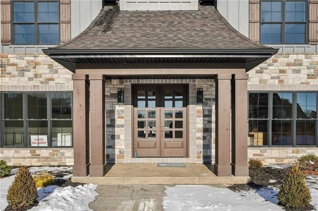 2012 Mallard Lane...