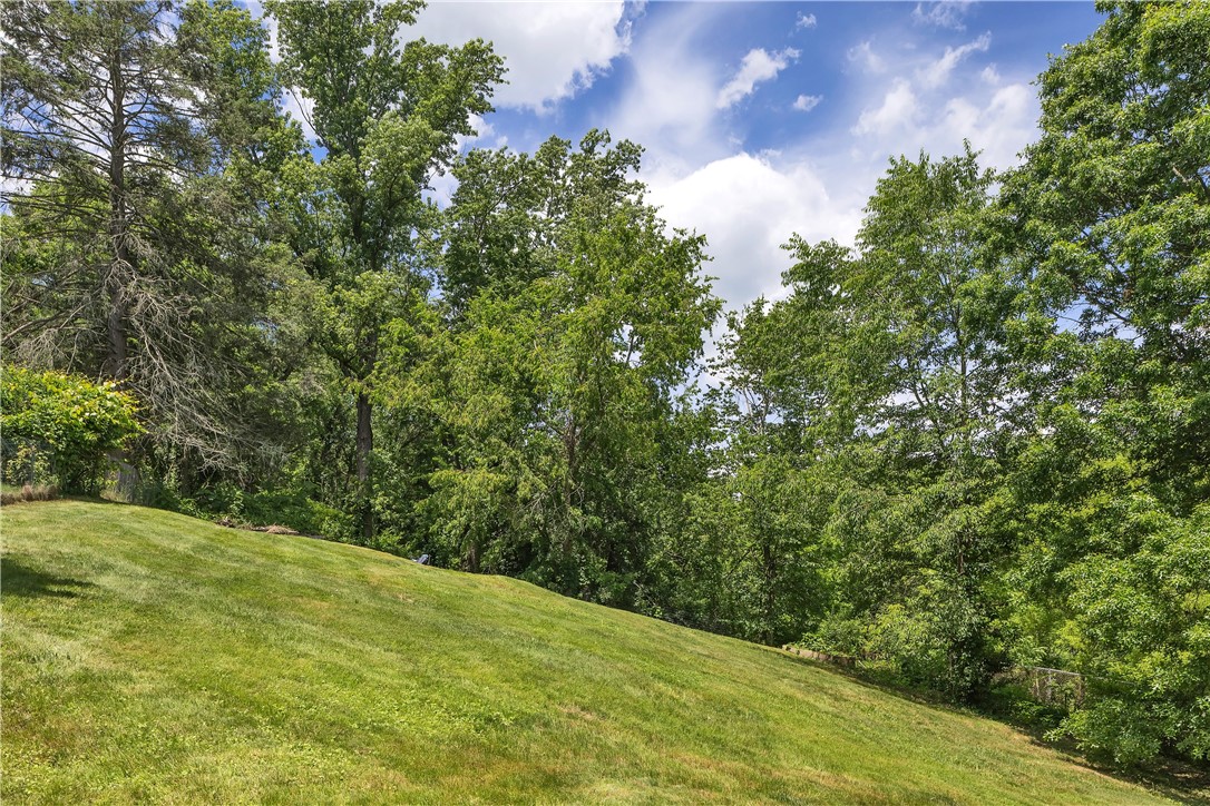 2404 Marble Ln